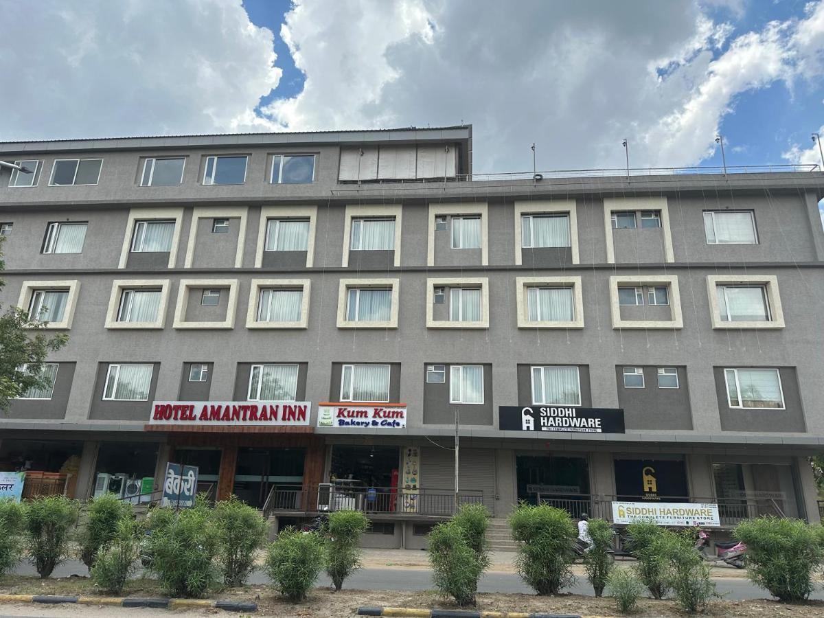 Hotel Amantran Inn Удайпур Екстер'єр фото